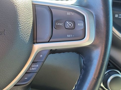 Used 2023 RAM 1500 Big Horn image 25