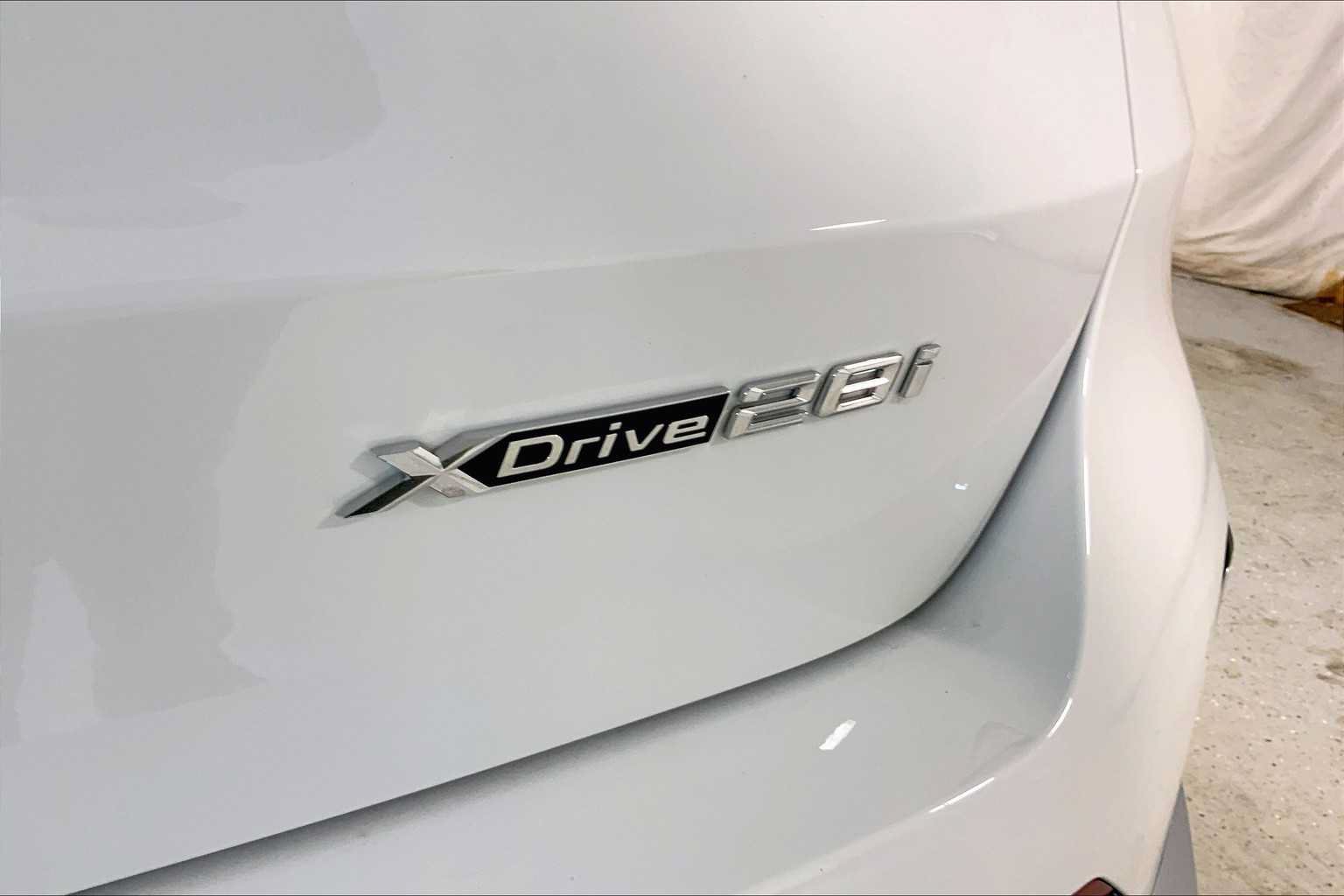 Used 2026 BMW X1 xDrive28i w/ Convenience Package AWD/4WD image 15