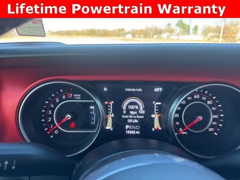 Used 2020 Jeep Gladiator Rubicon image 18