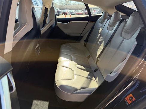 Used 2014 Tesla Model S P85 image 7