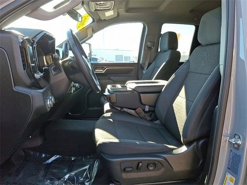 Certified 2025 GMC Sierra 2500 SLE w/ SLE Convenience Package image 13