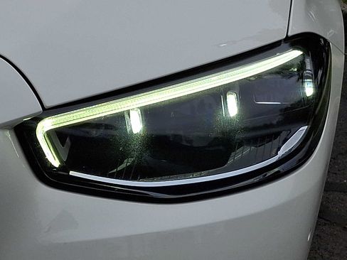 Certified 2022 Mercedes-Benz S 500 4MATIC image 7