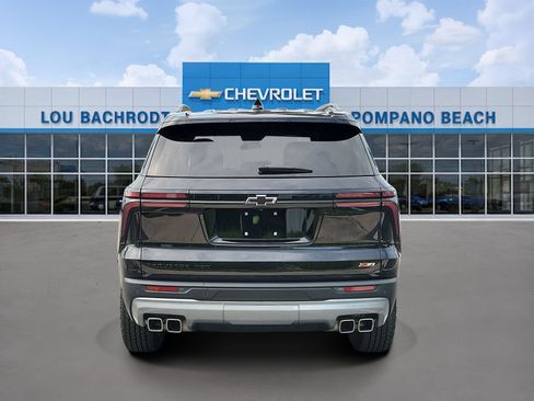 Used 2025 Chevrolet Traverse Z71 AWD/4WD image 4