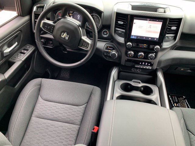 Used 2026 RAM 1500 Express AWD/4WD image 21