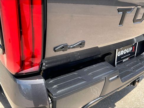 Used 2023 Toyota Tundra SR5 AWD/4WD image 10