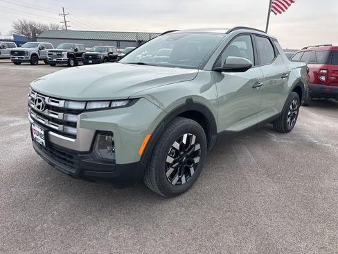 Used 2025 Hyundai Santa Cruz SEL image 15