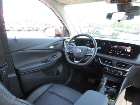Certified 2024 Buick Encore GX Sport Touring w/ Comfort Package AWD/4WD image 21
