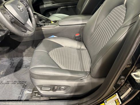 Certified 2023 Toyota Camry SE w/ Cold Weather Package FWD image 13