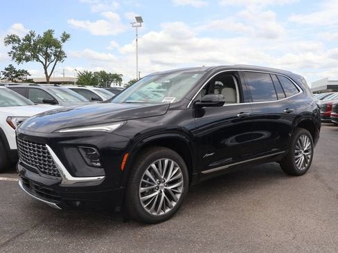 New 2026 Buick Enclave Avenir w/ Super Cruise Package AWD/4WD image 3