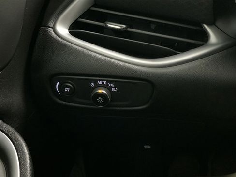 Used 2023 Chevrolet Malibu LT image 31