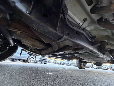 Used 2015 Ford F150 Lariat image 18