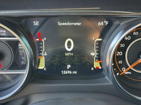 Used 2023 Jeep Wrangler Unlimited Rubicon 392 AWD/4WD image 27