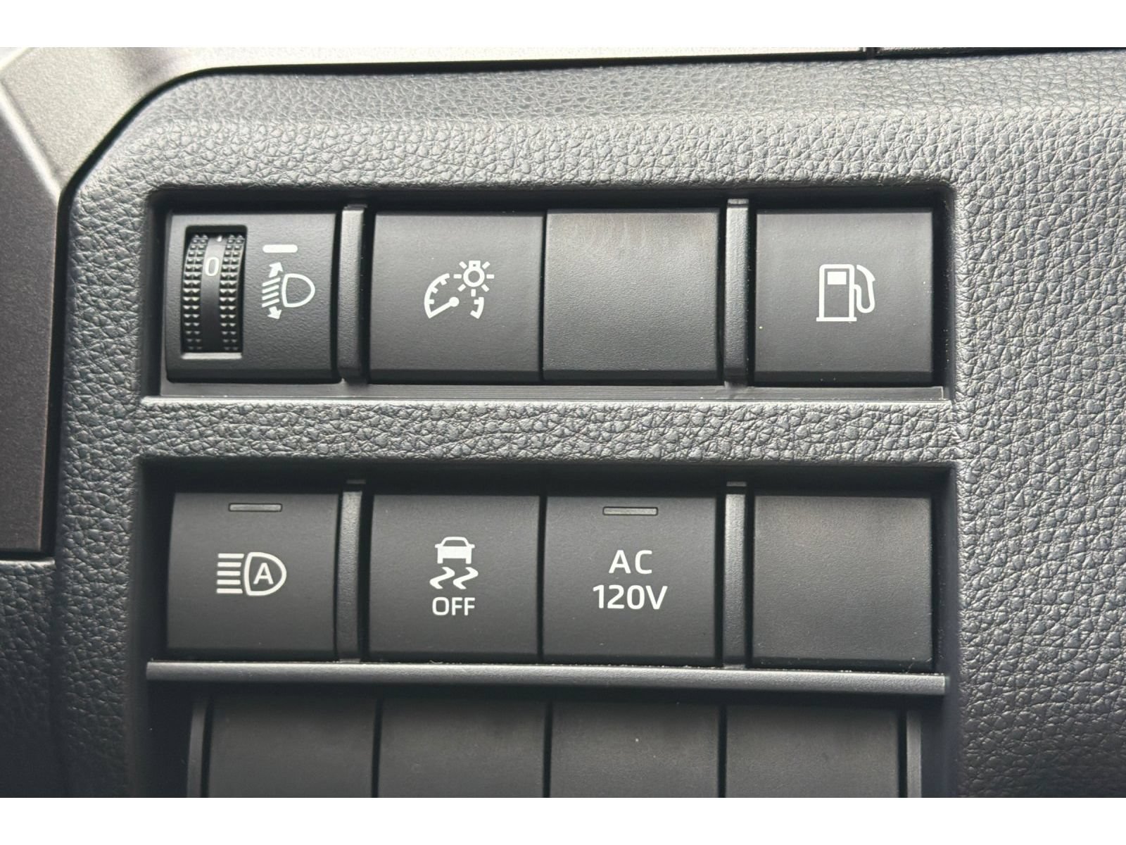 Used 2026 Toyota 4Runner 4WD image 29