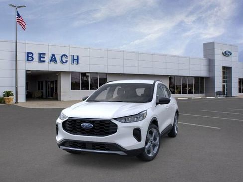 New 2026 Ford Escape ST-Line w/ Tech Pack #1 image 3