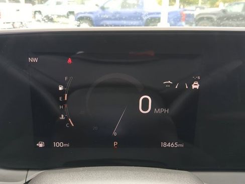 Used 2025 Buick Envista Avenir image 16