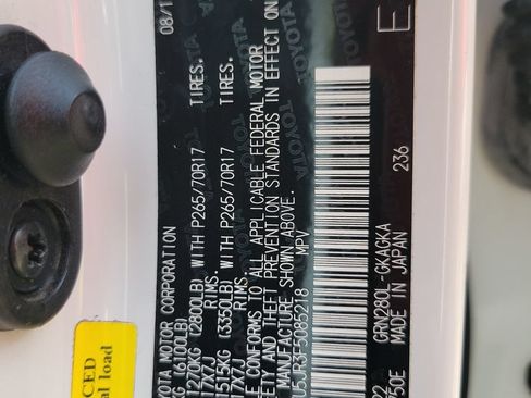 Used 2015 Toyota 4Runner SR5 RWD image 35