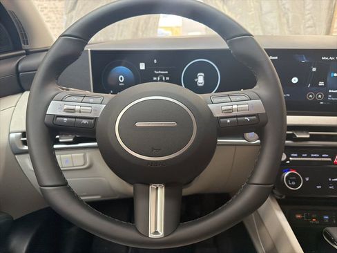 New 2026 Hyundai Tucson SEL image 17