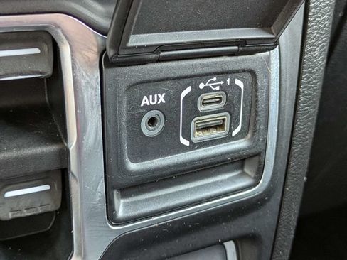 Used 2020 Jeep Gladiator Rubicon AWD/4WD image 22