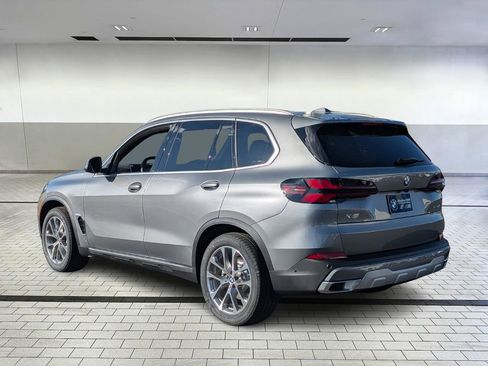 Used 2026 BMW X5 xDrive40i AWD/4WD image 4