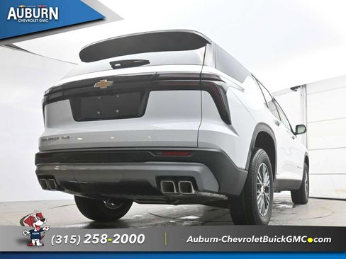 New 2026 Chevrolet Traverse LT image 22