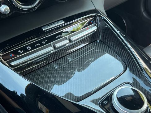 Used 2021 Mercedes-Benz AMG GT Coupe image 27