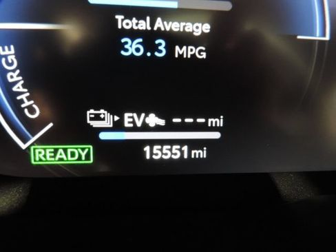 Used 2024 Toyota RAV4 XSE w/ Weather Package AWD/4WD image 31