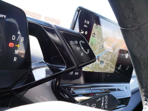 Used 2023 Volkswagen ID.4 Pro S image 24