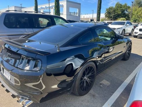 Used 2013 Ford Mustang GT Premium w/ Comfort Pkg RWD image 5