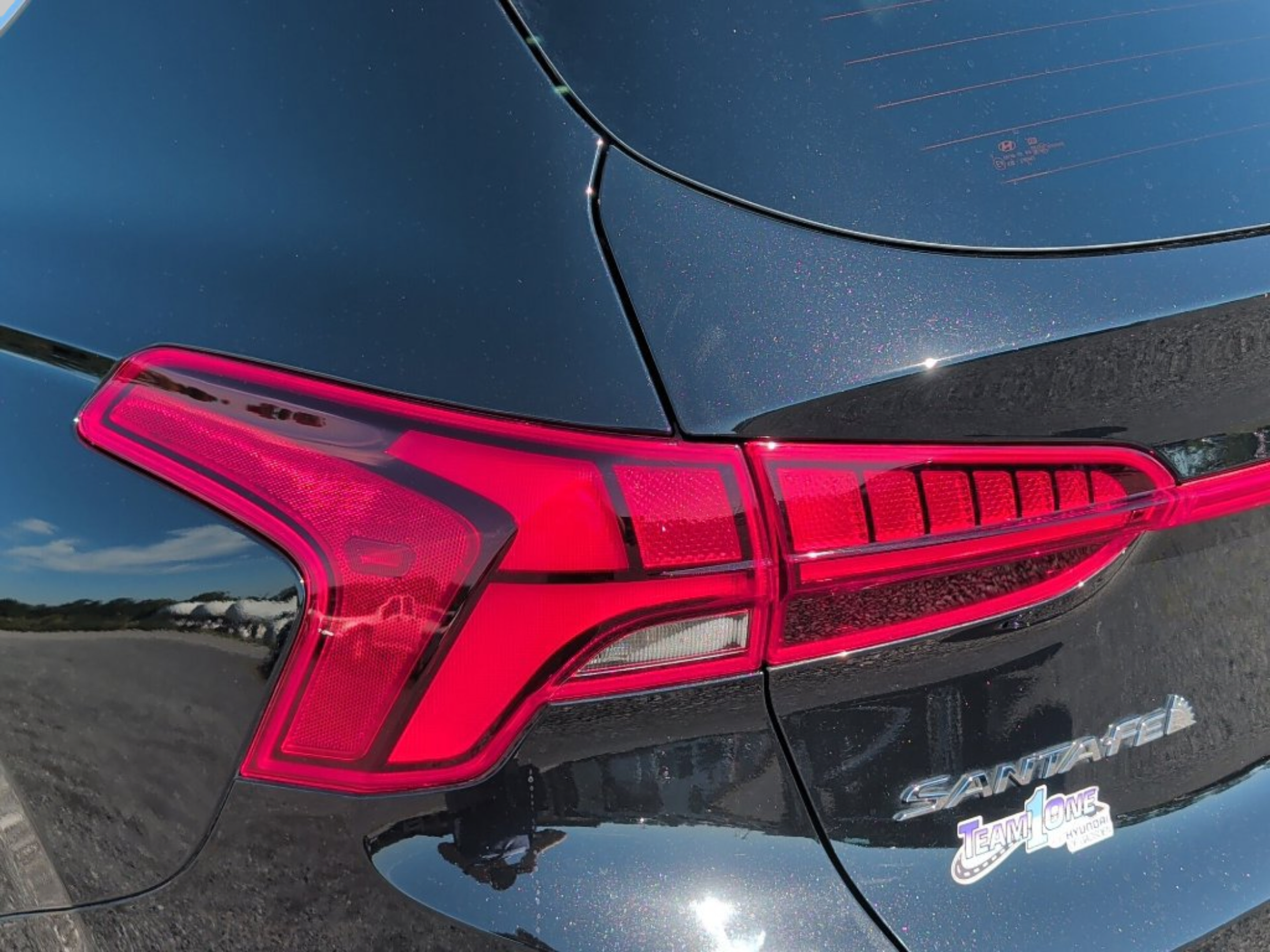 Used 2022 Hyundai Santa Fe SEL w/ Convenience + Premium Package FWD image 48