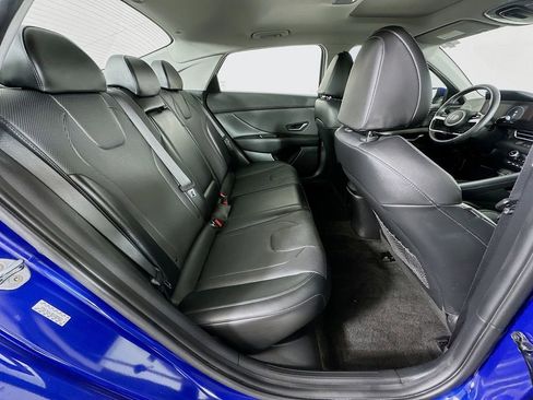 Used 2021 Hyundai Elantra Limited FWD image 8