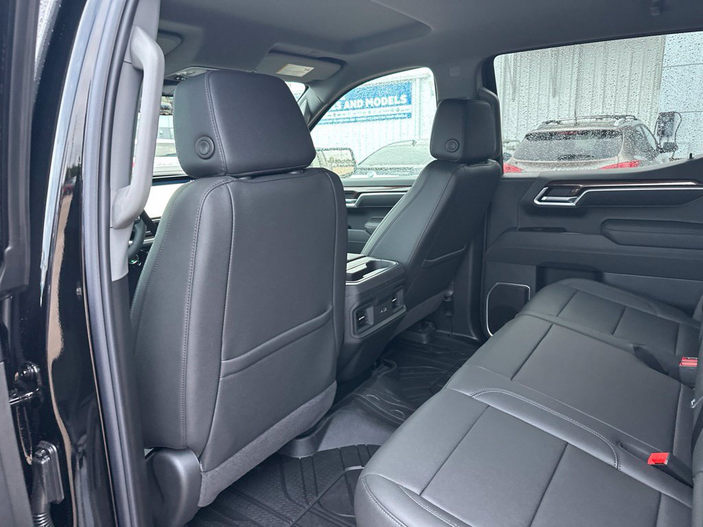 New 2026 Chevrolet Silverado 1500 RST w/ RST All Star Premium Package AWD/4WD image 28