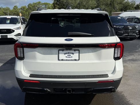 Used 2025 Ford Explorer ST-Line RWD image 6