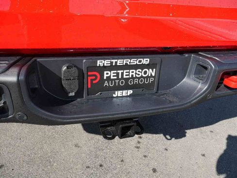 New 2025 Jeep Gladiator Rubicon image 7