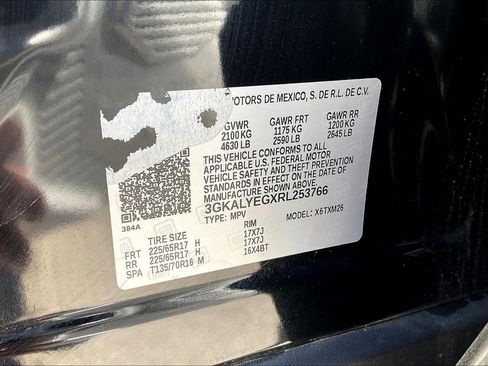 Used 2024 GMC Terrain AT4 w/ Tech Package AWD/4WD image 33