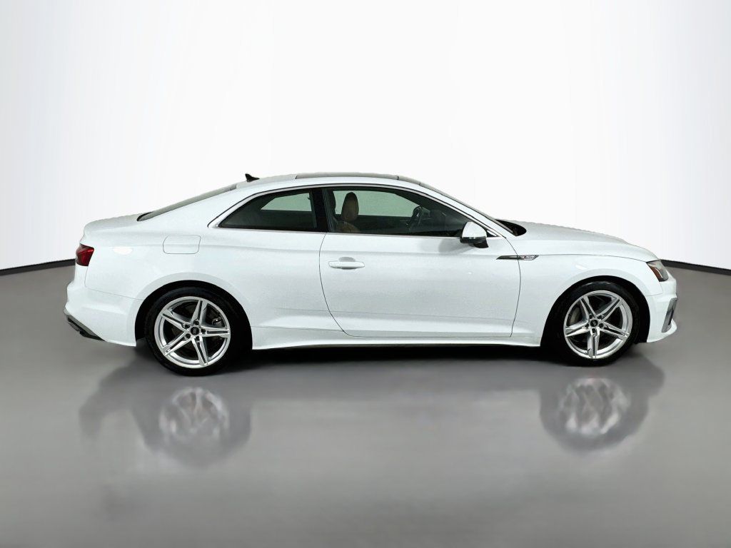 Used 2022 Audi A5 2.0T Premium Plus w/ Premium Plus AWD/4WD image 9