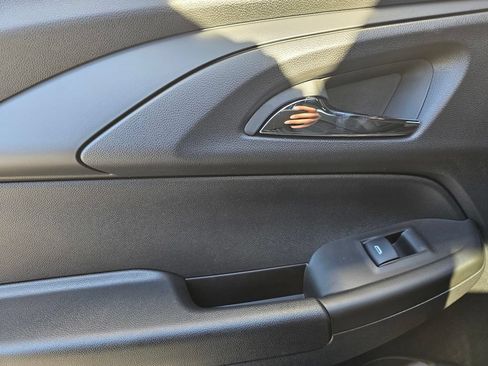 New 2026 Chevrolet TrailBlazer RS w/ Convenience Package FWD image 17