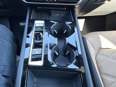 New 2026 Volkswagen Atlas Cross Sport SE FWD image 25