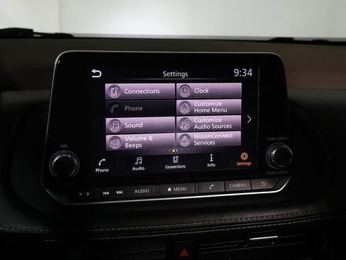 Used 2021 Nissan Rogue SV AWD/4WD image 17