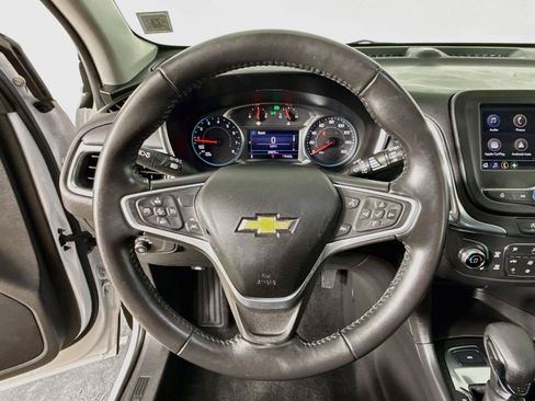 Used 2022 Chevrolet Equinox LT AWD/4WD image 13