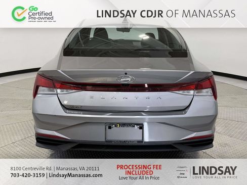 Used 2023 Hyundai Elantra SEL FWD image 7