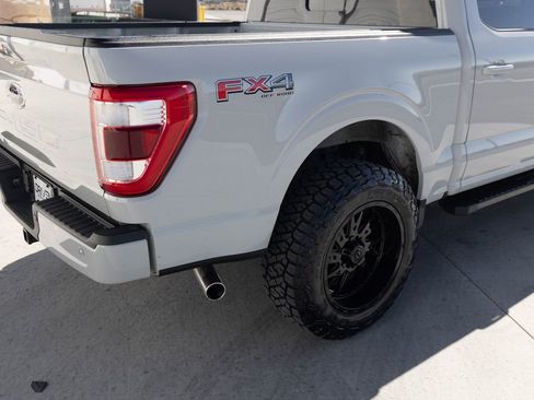 Used 2023 Ford F150 Lariat w/ Max Trailer Tow Package AWD/4WD image 10