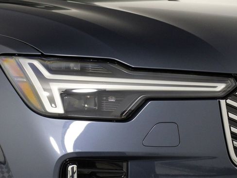 New 2026 Volvo XC90 B6 Plus w/ Protection Package image 14