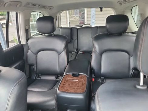 Used 2020 Nissan Armada SL w/ Premium Package AWD/4WD image 14