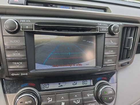 Used 2013 Toyota RAV4 XLE image 24