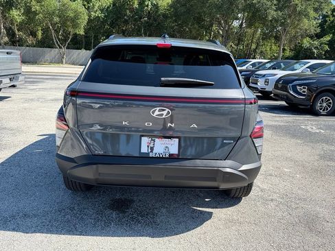 Used 2025 Hyundai Kona SEL AWD/4WD image 8