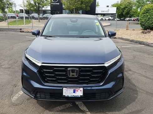 Used 2025 Honda CR-V EX image 2