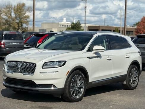 Used 2022 Lincoln Nautilus Reserve w/ Equipment Group 201A image 40