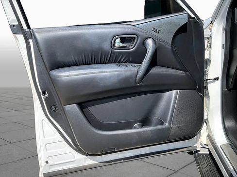 Used 2023 Nissan Armada SL w/ Midnight Edition Package AWD/4WD image 25