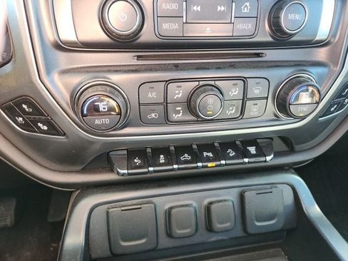 Used 2017 Chevrolet Silverado 2500 LTZ w/ Duramax Plus Package image 21