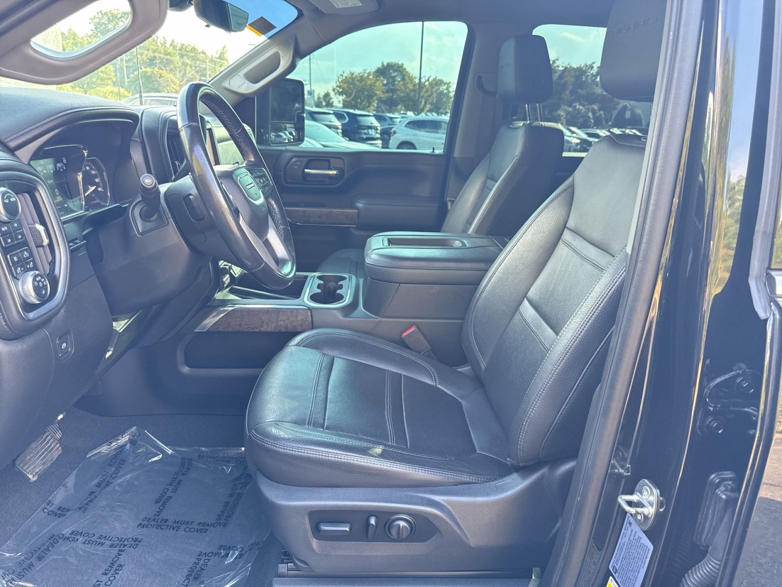 Used 2021 GMC Sierra 2500 Denali w/ Denali Ultimate Package AWD/4WD image 7